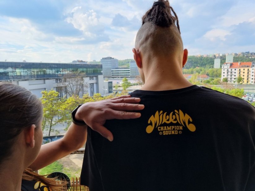 T-Shirt Mikkim Champion Sound - Velikost: XXL